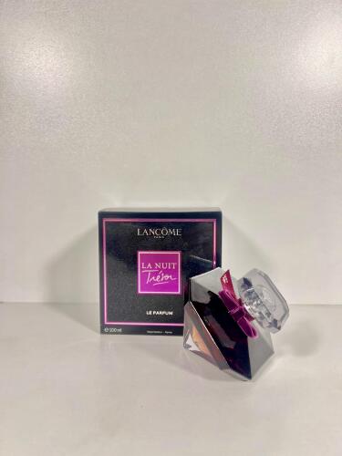 LA NUIT TRESOR LE PARFUM