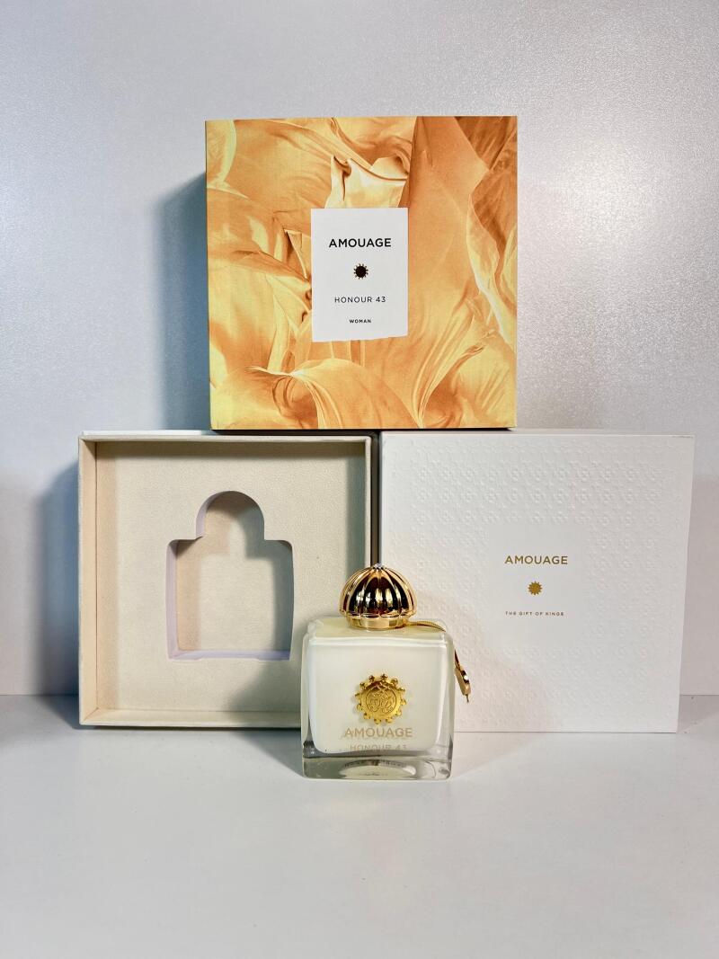 HONOUR  43 WOMAN AMOUAGE EXTRAIT DP