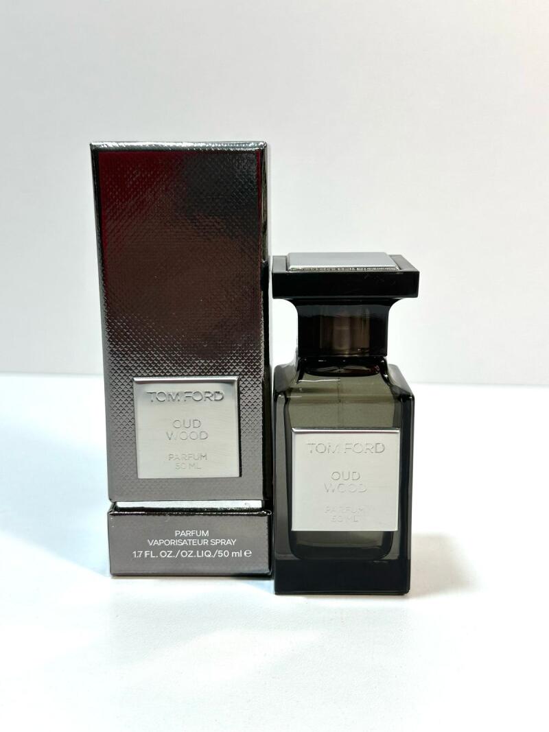 OUD WOOD PARFUM  TOM FORD 50ML