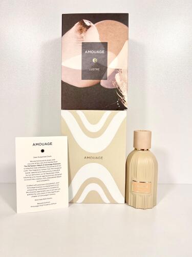 (LUSTRE AMOUAGE ESSENCE DP (THE ESSENCES COLLECTION